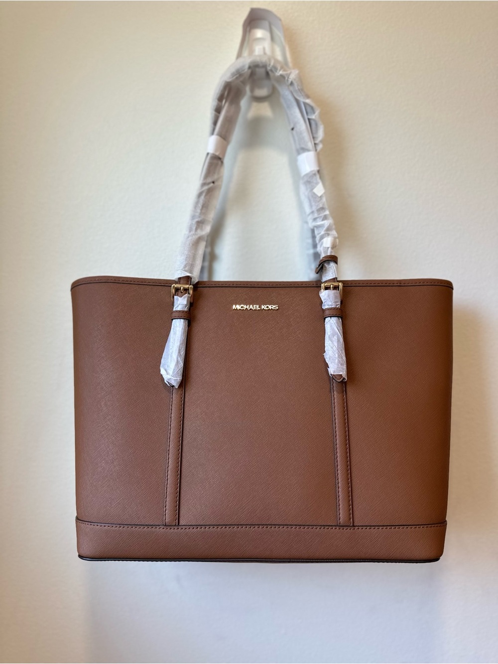 NWT Michael Kors Jet Set Travel Large Leather Shoulder Tote Brown